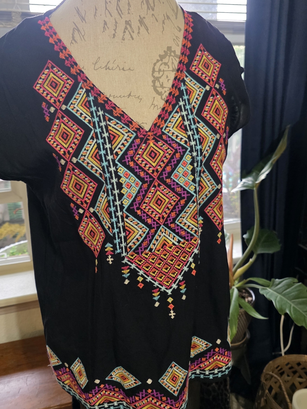 Savanna Jane Black V-Neck Tunic Top with Multicolor Geometric Embroidery